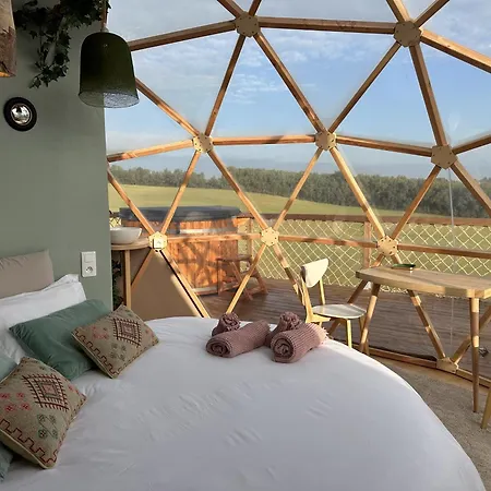 بيت للعطل Domaine La Grande Oasis *